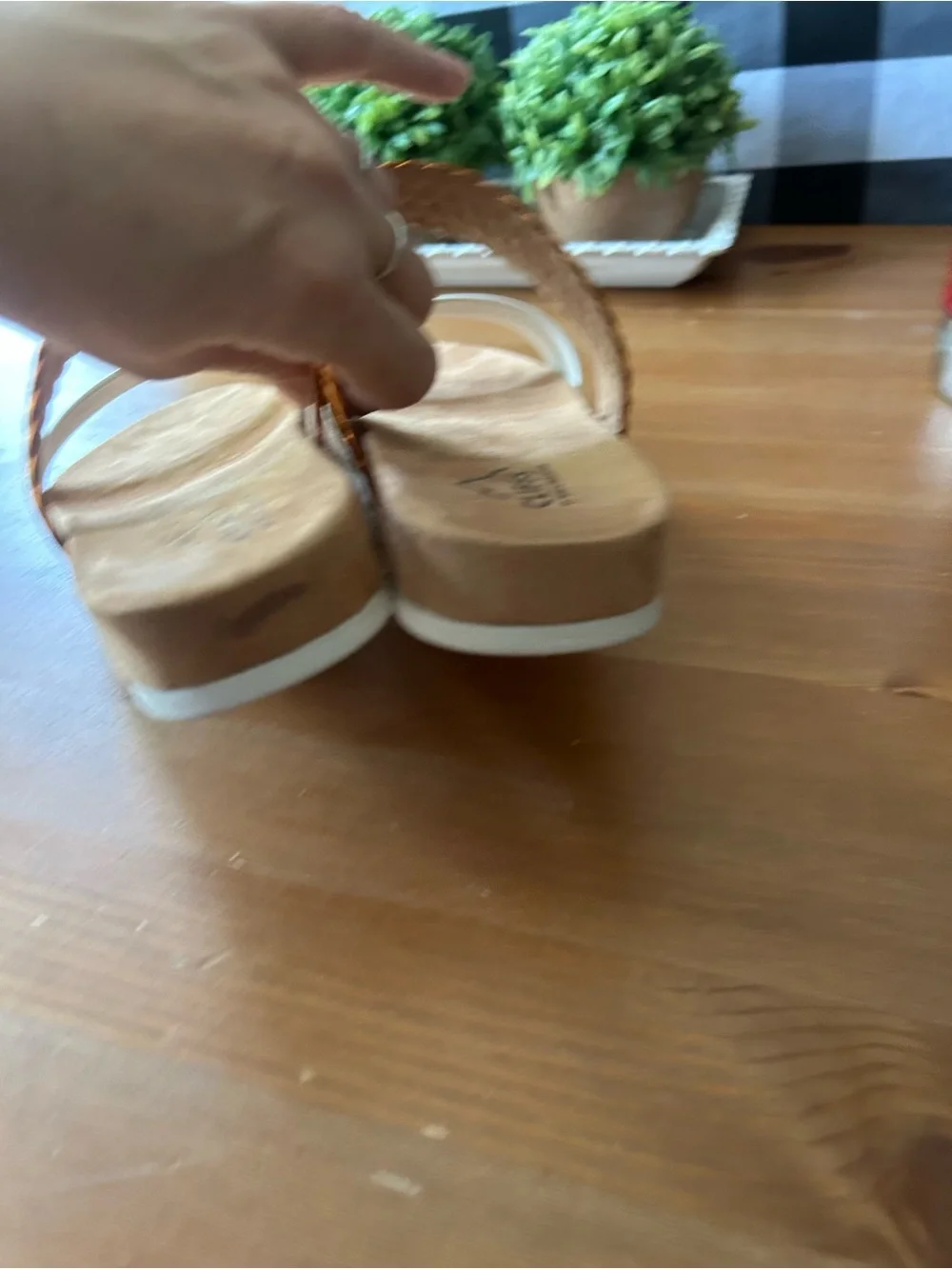 CLIFFS BY WHITE MOUNTAIN Size 8 1/2